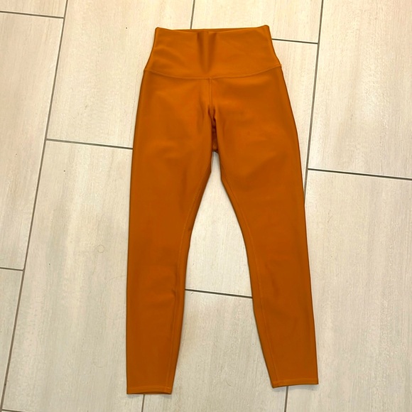 Alo leggings size small - Picture 3 of 6